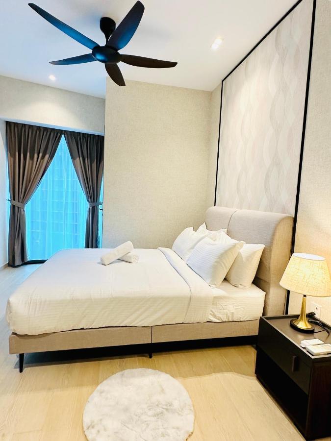 Luxury Suites At Eaton Klcc Куала-Лумпур Экстерьер фото