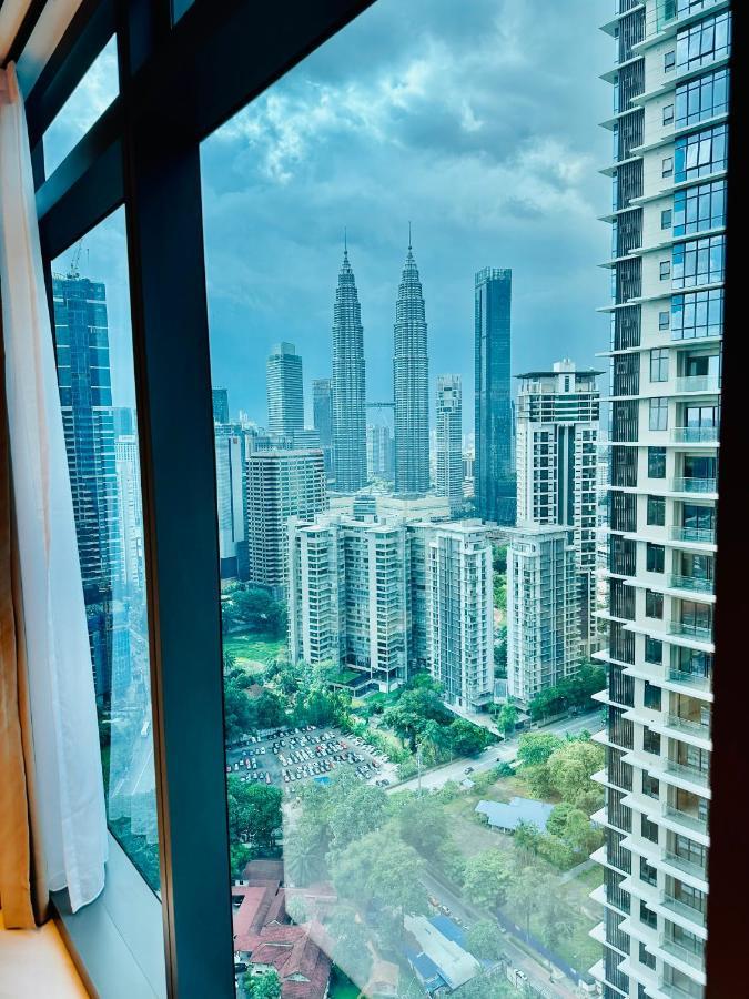 Luxury Suites At Eaton Klcc Куала-Лумпур Экстерьер фото