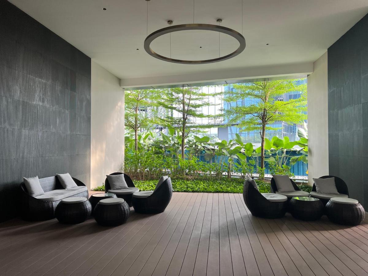 Luxury Suites At Eaton Klcc Куала-Лумпур Экстерьер фото